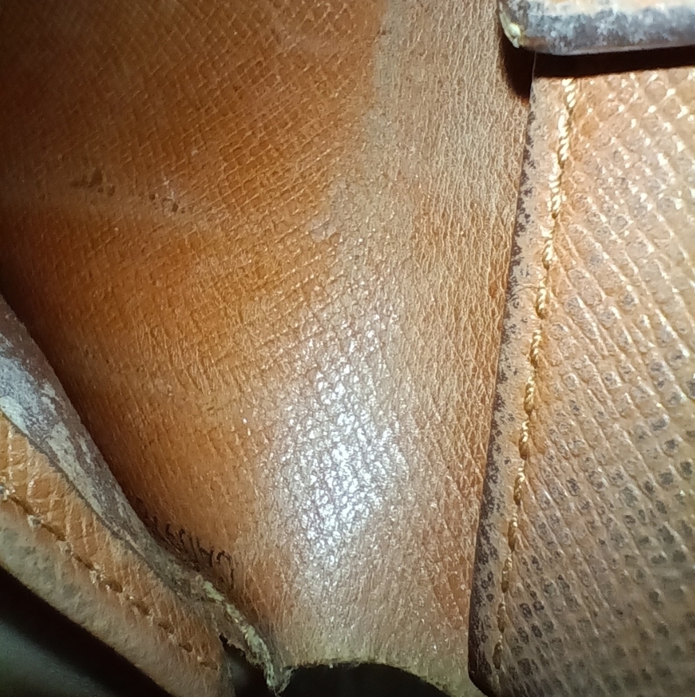 Authentic Louis Vuitton Monogram Bi-Fold Portefeuille Marco Men’s Wallet - Picture 9 of 12